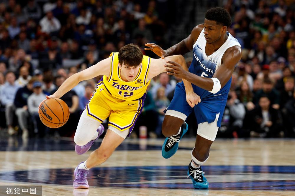 巴斯克斯的 巴斯克斯的