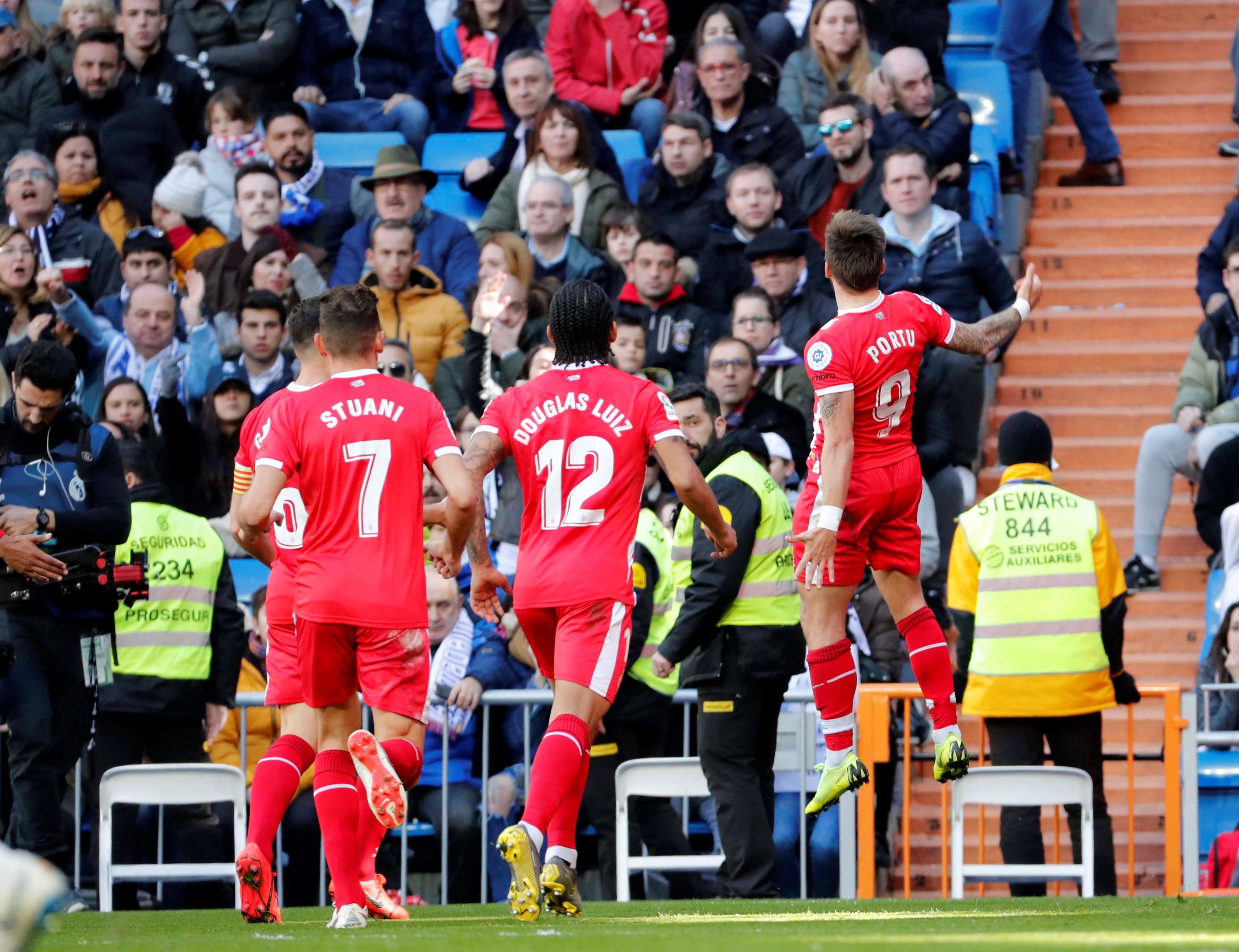 以及管理层 以及管理层