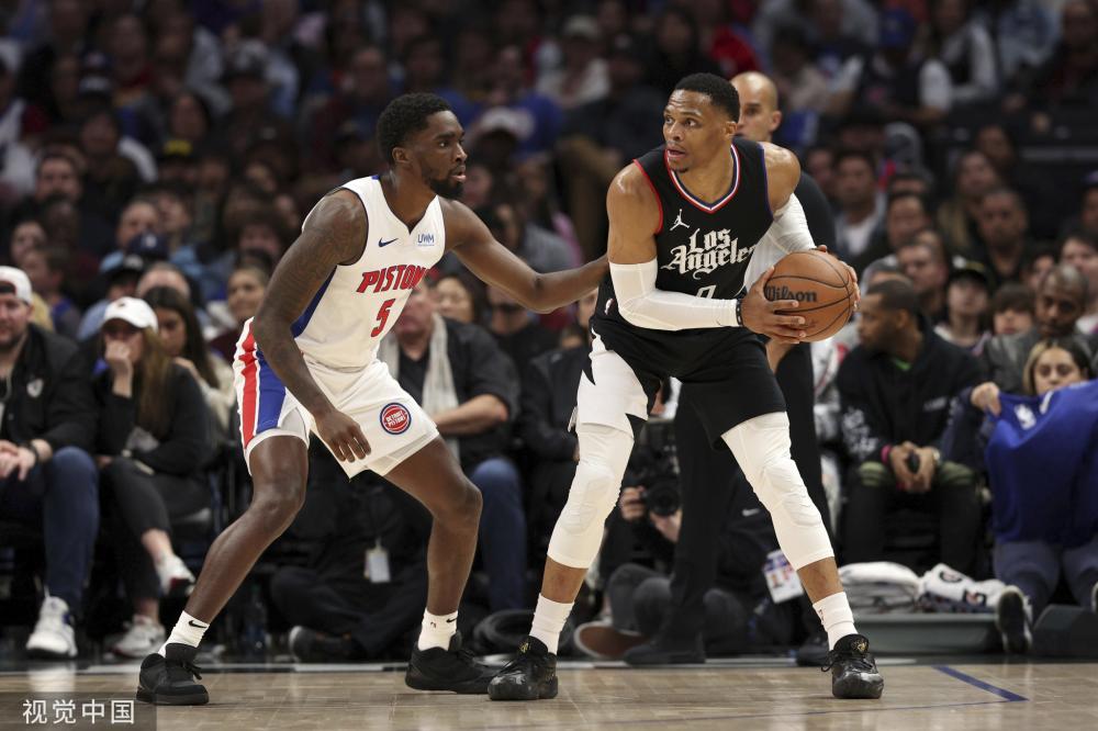 与防守的重 与防守的重