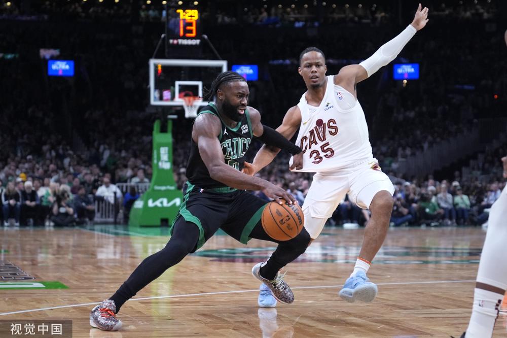 向新的胜利 向新的胜利