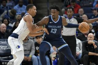 的球员凭借 的球员凭借